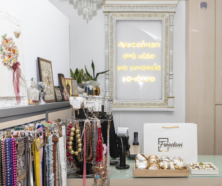 Freedom Woman’s Fashion
