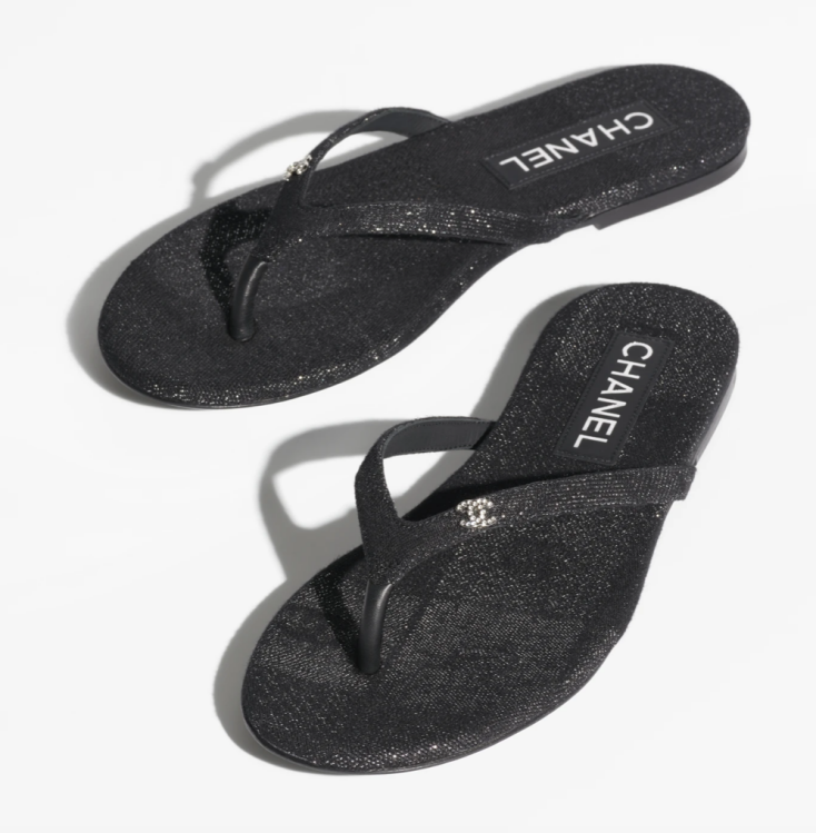 Παπούτσια παραλίας: Τα σχέδια που ξεχωρίσαμε στην αγορά