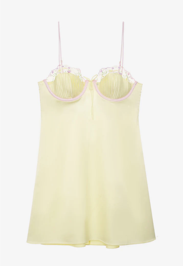 Κίτρινα φορέματα: Τα αγαπημένα μας σχέδια για να επενδύσεις