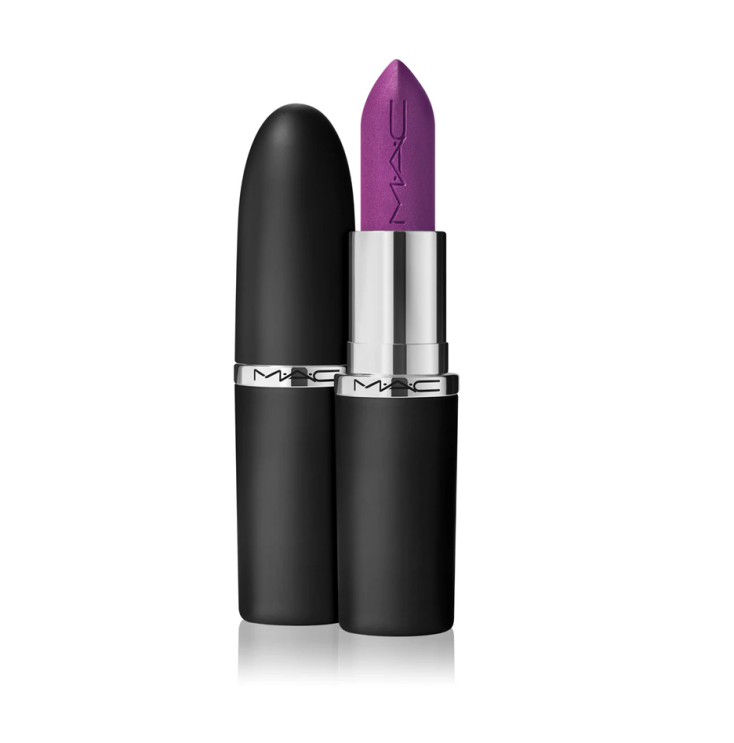 MAC COSMETICS Κραγιόν MACximal Silky Matte Lipstick €27 αποχρ. Everybody’s Heroine