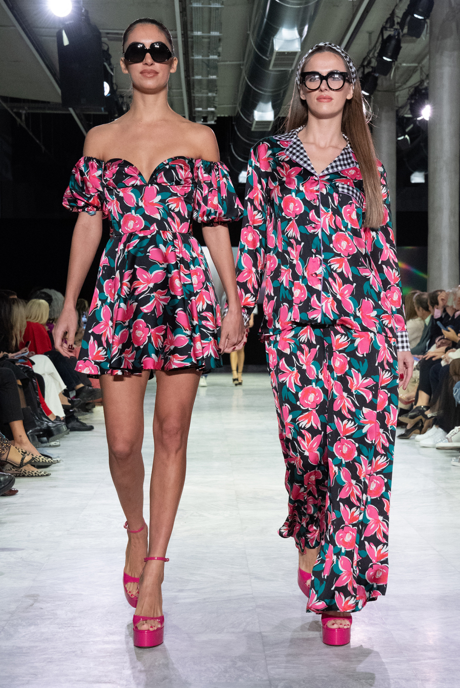 Η Άννα με την αδελφή της Τέα Πρέλεβιτς