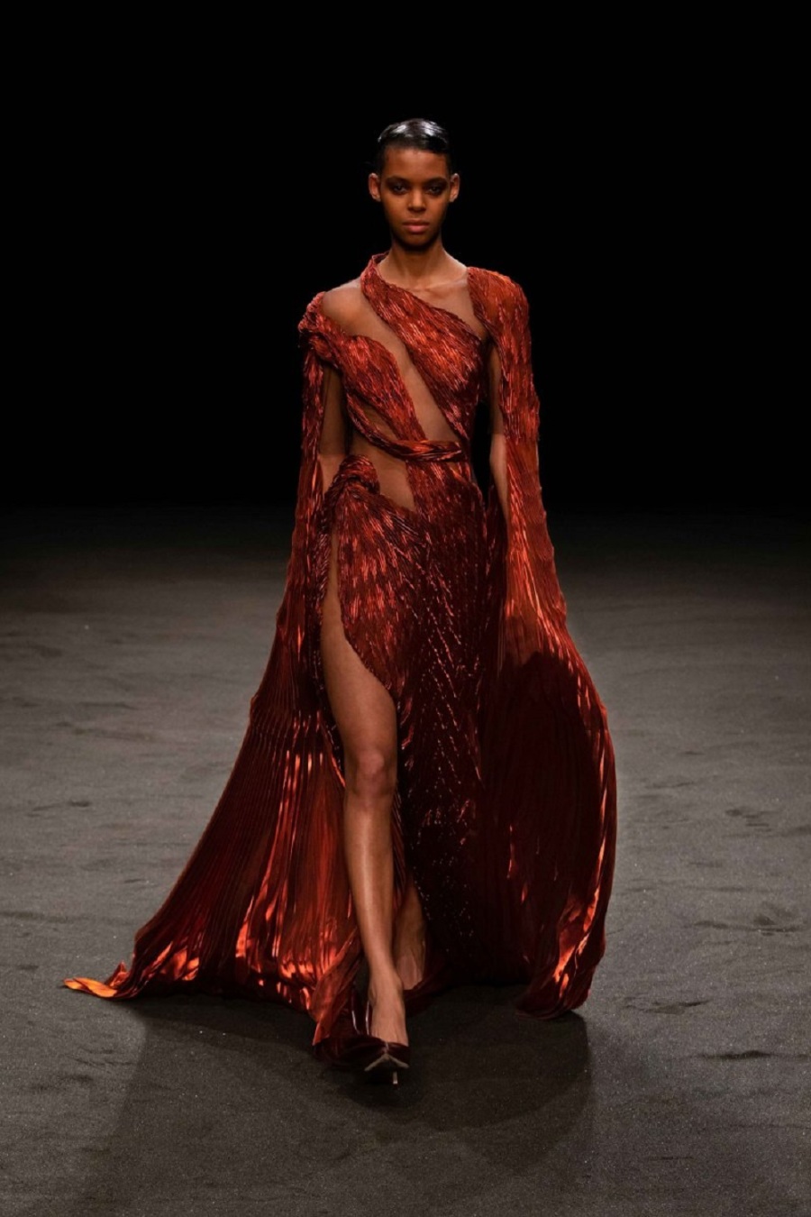 Iris van Herpen SS21