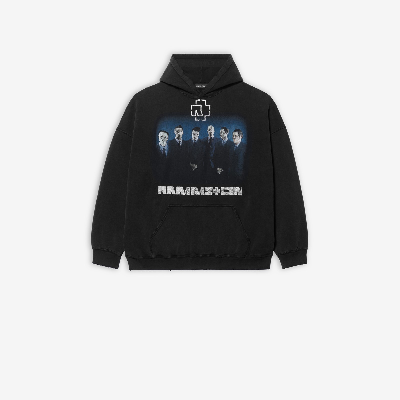 Fotografía de la línea de ropa Rammstein con Balenciaga