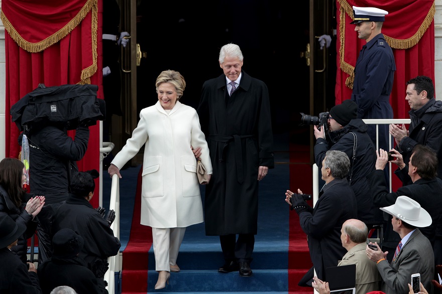 Hillary και Bill Clinton ©Getty Images/ Alex Wong