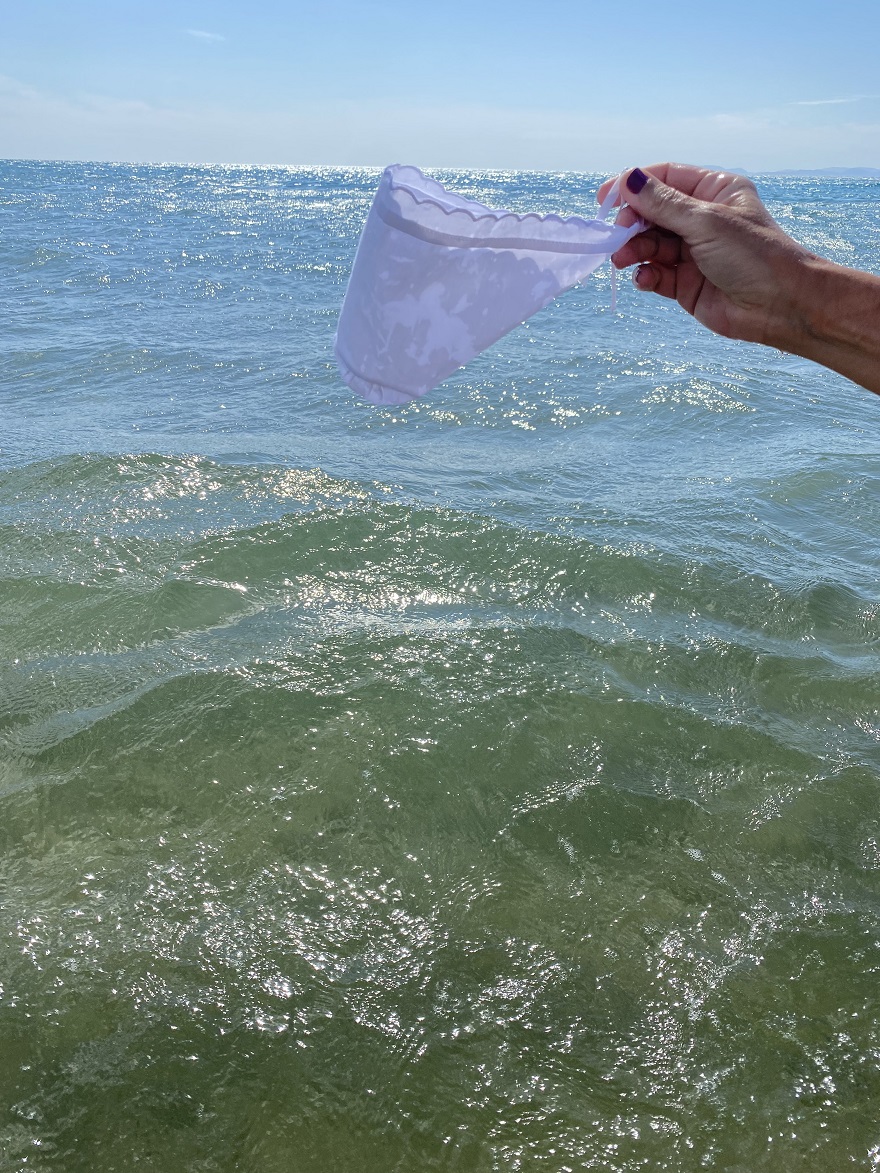 Ρούχα βάφτισης στη θάλασσα