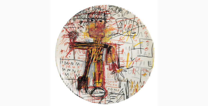 ZOUMBOULAKIS GALLERIES Πορσελάνινο πιάτο Limoge, σε σχέδιο βασισμένο σε έργο του J.M. Basquiat €105